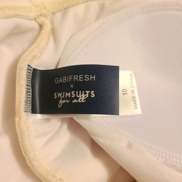 GabiFresh x Swimsuits For All Wrap Sash One Piece Swimsuit Cream Size 10 NWT - Picture 5 of 11